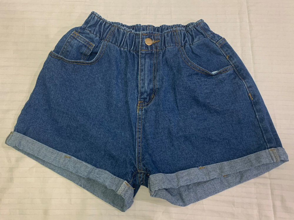🍏🍏🍏 SHEIN WOMENS JEANS SHORTS SIZE 6 🍏🍏🍏